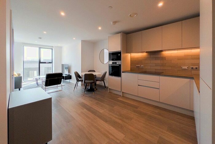 1 Bedroom Flat To Rent In Red, Media City Uk, Salford, Manchester, M50