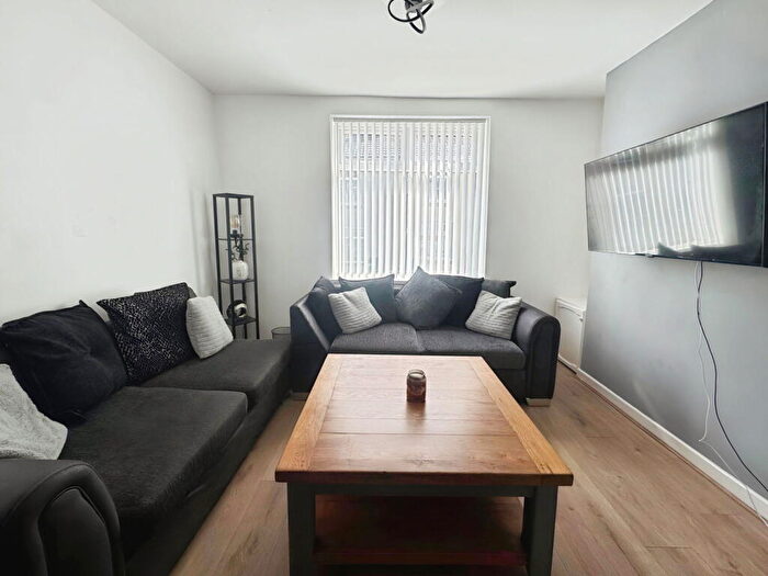 2 Bedroom Terraced House For Sale In Raglan Road, Hengoed, CF82