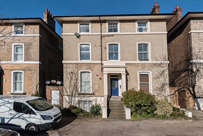1 Bedroom Flat To Rent In Shooters Hill Road Blackheath, SE3
