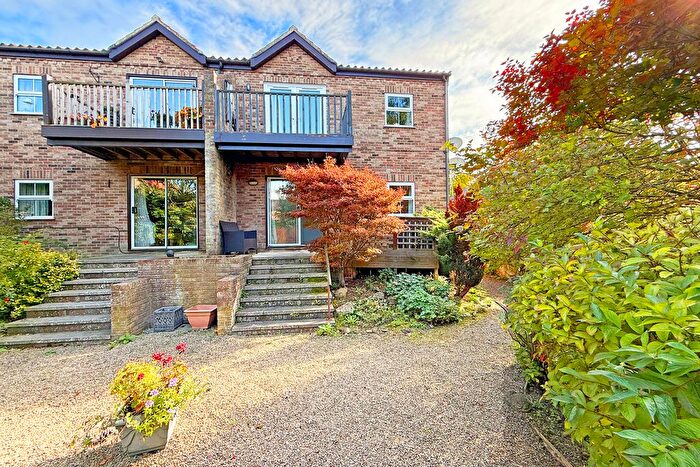 2 Bedroom Flat For Sale In Fountain Court Mews, Boroughbridge, York, YO51