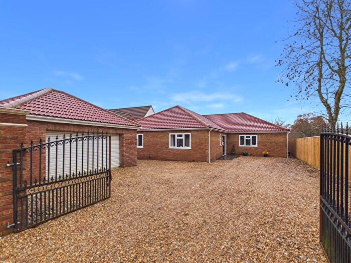 4 Bedroom Detached House For Sale In Ryston End, Downham Market, PE38