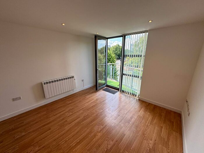 2 Bedroom Flat To Rent In St. Stephen Street, Salford, M3