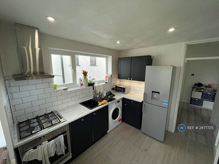 2 Bedroom Maisonette To Rent In Nelson Road, New Malden, KT3