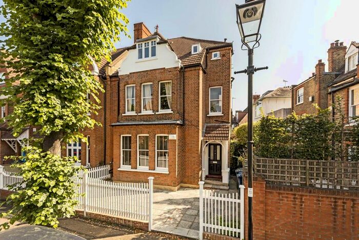 1 Bedroom Flat To Rent In Esmond Road, London, W4