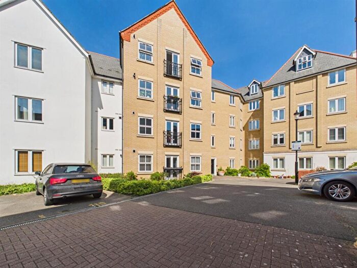 2 Bedroom Flat For Sale In Henry Laver Court, Colchester, CO3