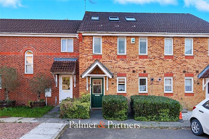 5 Bedroom Terraced House For Sale In Lister Tye, Moulsham, Chelmsford, Essex, CM2