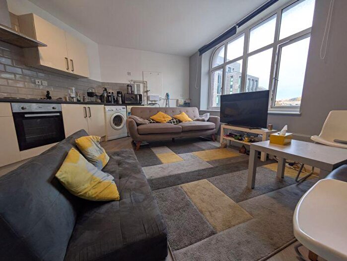 3 Bedroom Flat To Rent In Lower Parliament Street, Nottingham, NG1