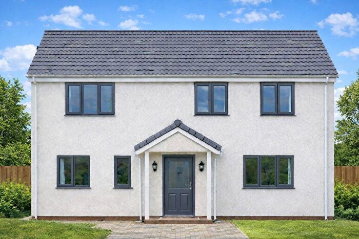 4 Bedroom Detached House For Sale In Earlstone Close, Cadbury Heath, Bristol, BS30