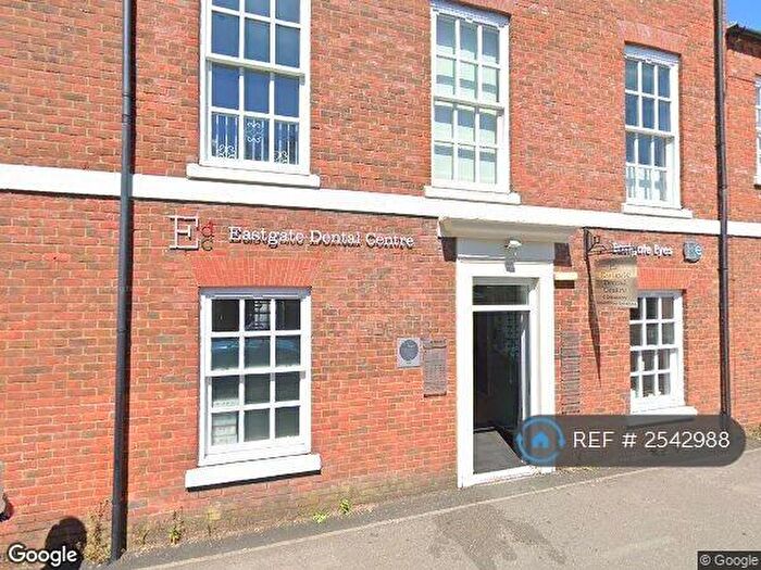2 Bedroom Flat To Rent In Wedgewood Street, Aylesbury, HP19