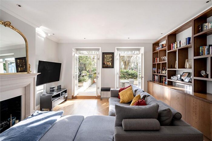 3 Bedroom Flat To Rent In Randolph Crescent, Little Venice, London, W9
