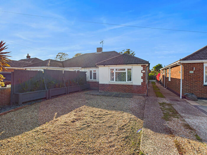 3 Bedroom Semi-Detached Bungalow For Sale In Cyprus Road, Titchfield Common, PO14