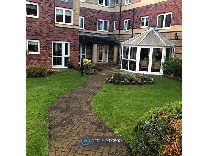 1 Bedroom Flat To Rent In Primley Park View, Leeds, LS17