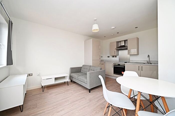 1 Bedroom Flat To Rent In Apt The Gateway, Broad Street, Sheffield, S2
