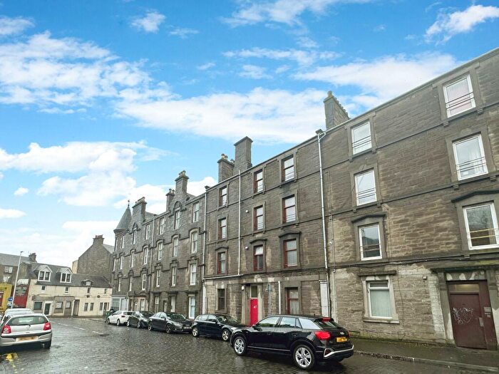 1 Bedroom Flat To Rent In Stirling Street, Dundee, DD3