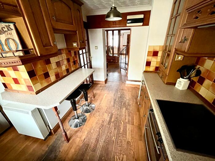 4 Bedroom Character Property To Rent In Wymondham Road, Bunwell, Norwich, NR16