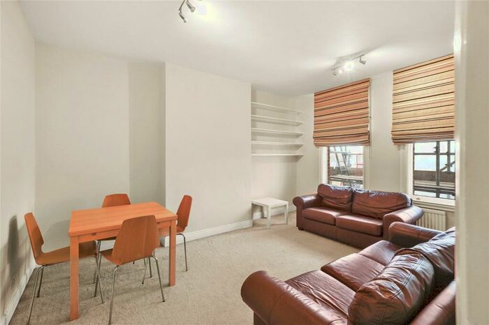 2 Bedroom Apartment To Rent In Walm Lane, London, NW2