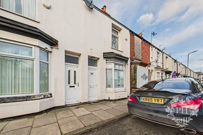 2 Bedroom Terraced House To Rent In Outram Street, Middlesbrough, TS1