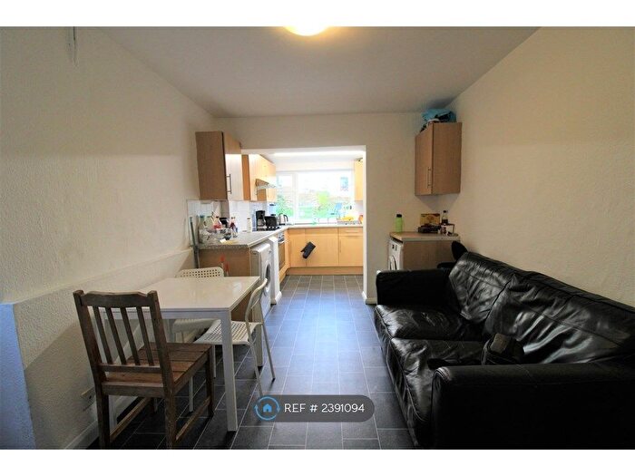 5 Bedroom Terraced House To Rent In Ashford Road, Brighton, BN1