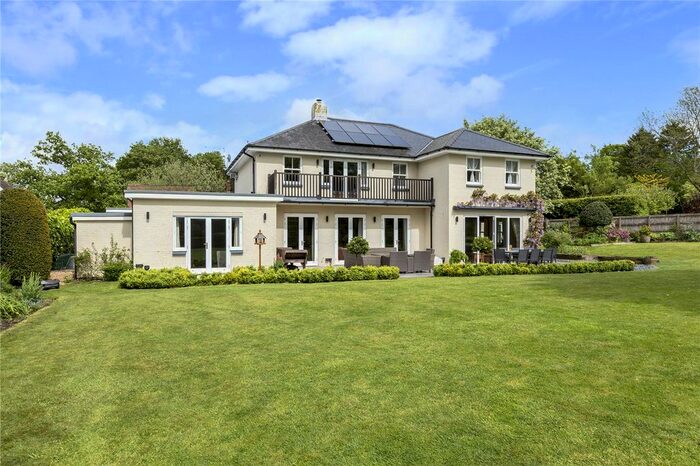 5 Bedroom Detached House For Sale In Church Street, Bentworth, Alton, Hampshire, GU34