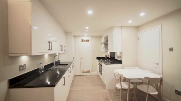 1 Bedroom Flat To Rent In Admiral Walk, Maida Vale, W9