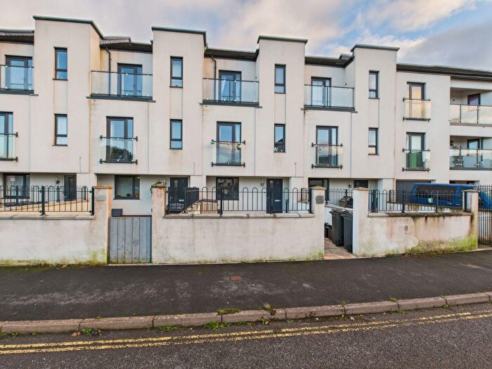 4 Bedroom Town House For Sale In Waddeton Road, Paignton, TQ4