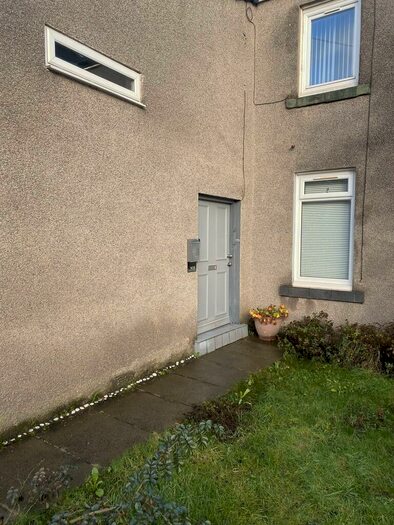 2 Bedroom Apartment To Rent In Shettleston Road, Shettleston, G32