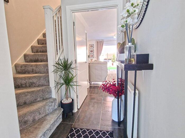3 Bedroom Terraced House For Sale In Walker Road, Upper Heyford, Bicester, OX25