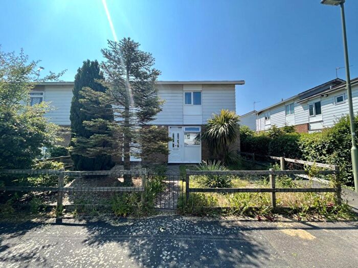 3 Bedroom House For Sale In Abbey Road, Basingstoke, RG24