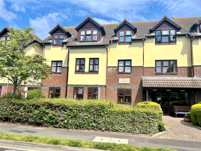 2 Bedroom Apartment For Sale In Wortley Road, Highcliffe On Sea, Christchurch, Dorset, BH23