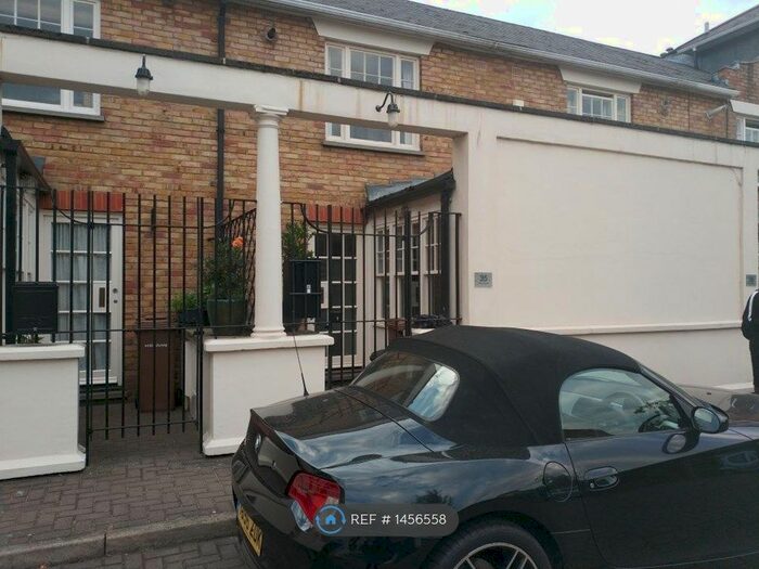 2 Bedroom Terraced House To Rent In Sutton Square, London, E9