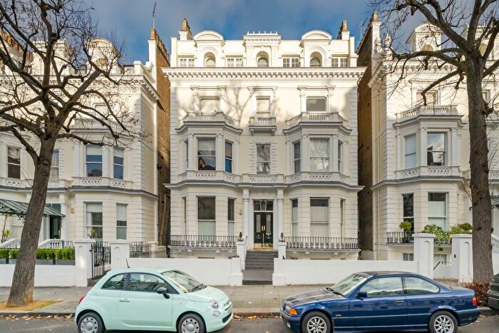 1 Bedroom Flat For Sale In Holland Park, Notting Hill, W11