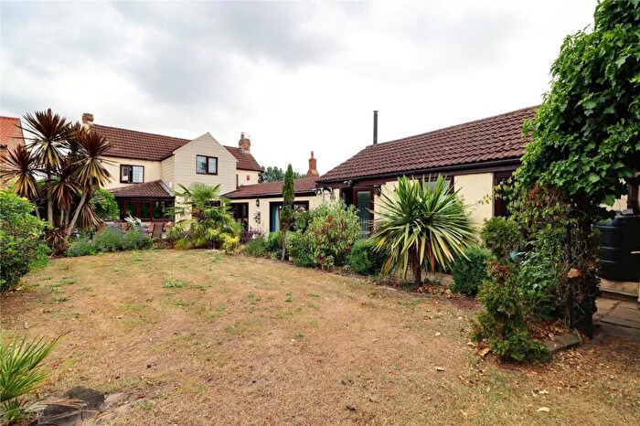 4 Bedroom Detached House For Sale In High Street, Wroot, Doncaster, DN9