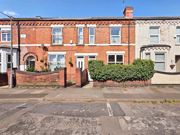 2 Bedroom Terraced House For Sale In Bourne Street, Netherfield, Nottingham, NG4
