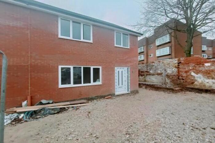 3 Bedroom Semi-Detached House To Rent In Swanson Avenue, Sutton-In-Ashfield, NG17