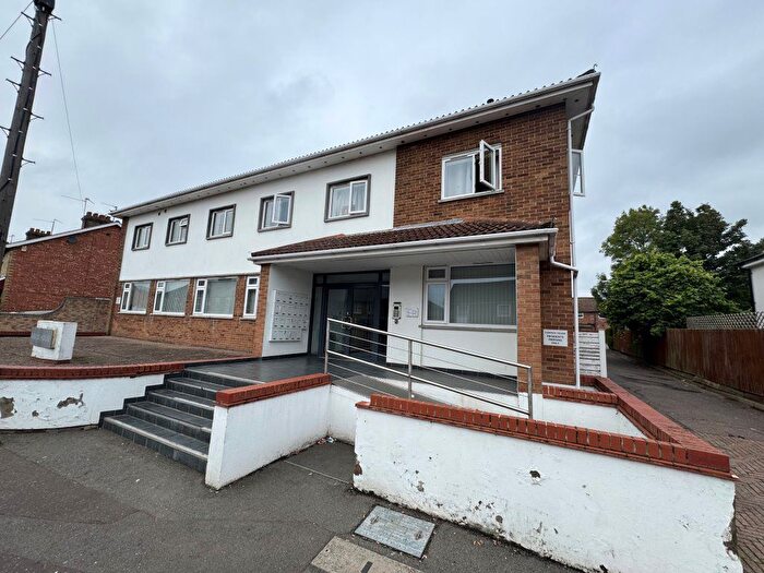 2 Bedroom Flat To Rent In Garrick House, High Street, Fletton, Peterborough, PE2