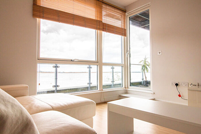 2 Bedroom Apartment To Rent In Watermark, Ferry Road, Cardiff, CF11