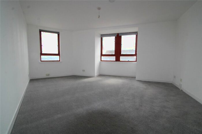 2 Bedroom House To Rent In Graham Place, Dundee, DD4