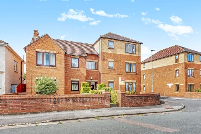 2 Bedroom Apartment To Rent In Varsity Place, New Hinksey, OX1