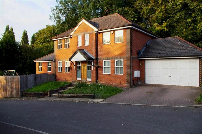 4 Bedroom Detached House To Rent In Brightview Close, Bricket Wood, St Albans, AL2