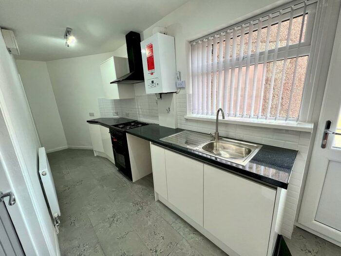 2 Bedroom Flat To Rent In Telfer Road, Coventry, CV6