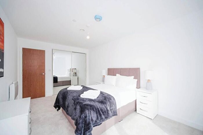 1 Bedroom Flat To Rent In The Grand Exchange, Bracknell, RG12