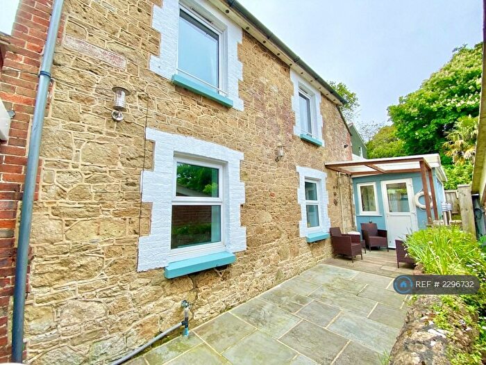 2 Bedroom Detached House To Rent In Oakhill Road, Seaview, PO34