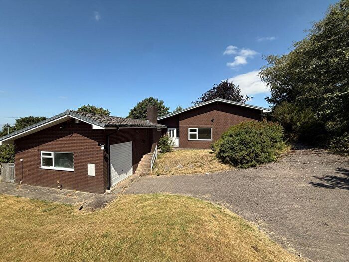 4 Bedroom Detached House To Rent In High Street, Stoke-On-Trent, ST7