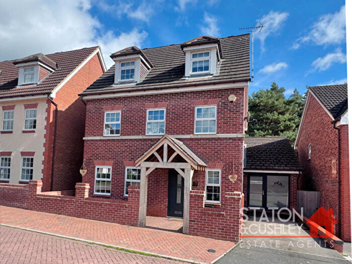 5 Bedroom Detached House For Sale In Emmerson Drive, Clipstone Village, NG21