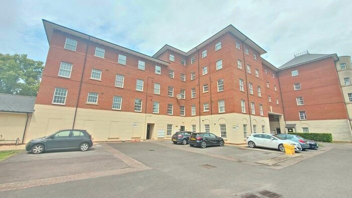2 Bedroom Apartment To Rent In Mayhill Way, Gloucester, GL1