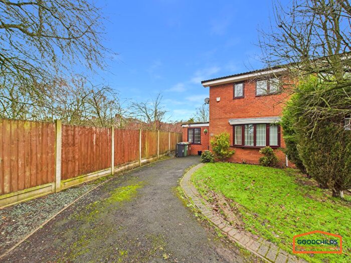 3 Bedroom Semi Detached House For Sale In Rischale Way, Rushall, WS4