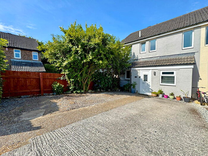 3 Bedroom End Of Terrace House For Sale In Staple Close, Roborough, Plymouth, PL6