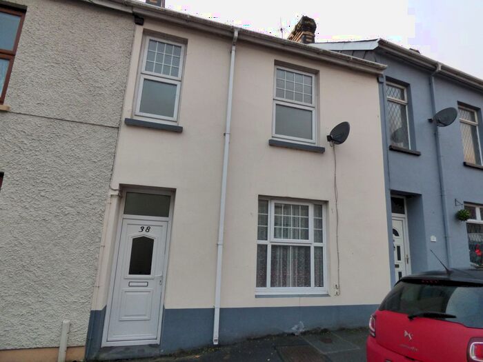 4 Bedroom Property To Rent In Parcmaen Street, Carmarthen, Carmarthenshire, SA31