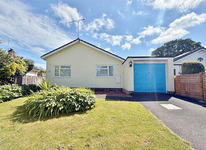 3 Bedroom Bungalow For Sale In Nightingale Close, Verwood, Dorset, BH31