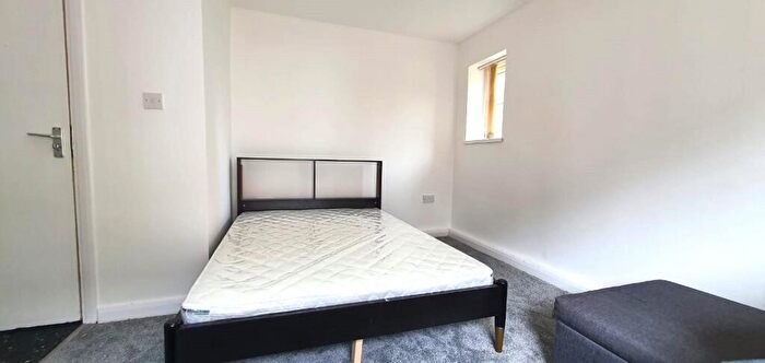 Studio To Rent In Glenthorne House, DN1